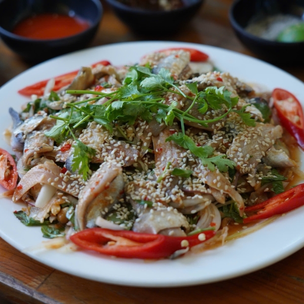 GỎI CÁ TRÍCH