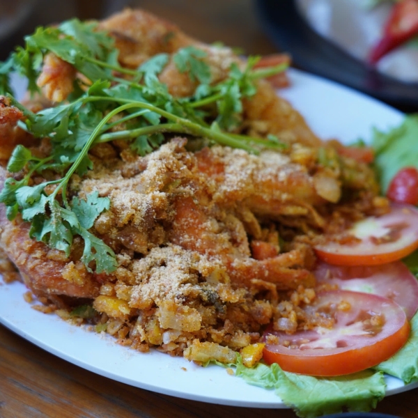 TÔM RANG MUỐI HỒNG KONG 